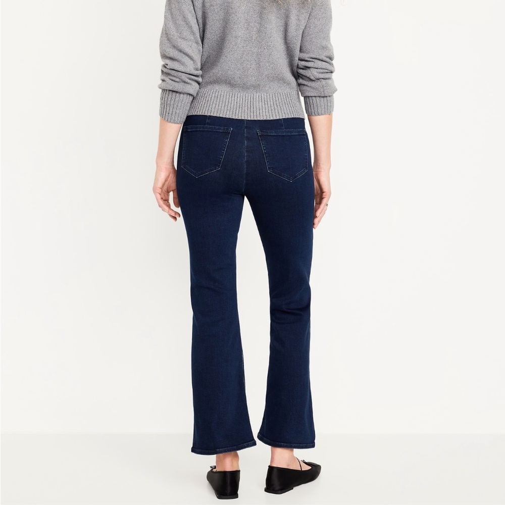 Old Navy Dark Blue Ankle Flare Jeans size 8